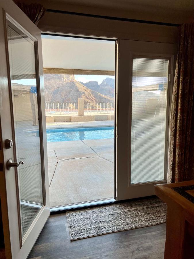Parker Strip Pool House With Game Room! Exterior photo